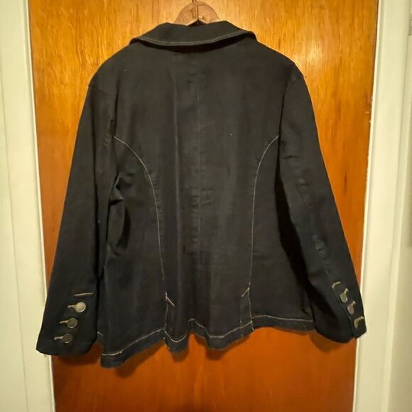 Denim Blazer with Button Detail - Picture 9 of 9